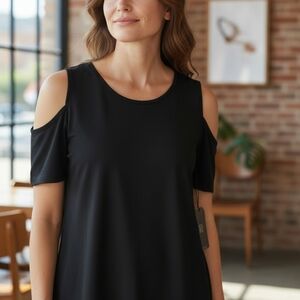 Clara Sun-Woo, NWT, Elegant Black Cold Shoulder Blouse Round Neck, Pit/Pit 36
